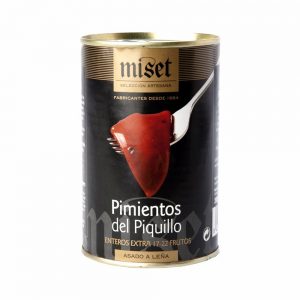 Lata de pimientos del piquillo extra asados a la leña